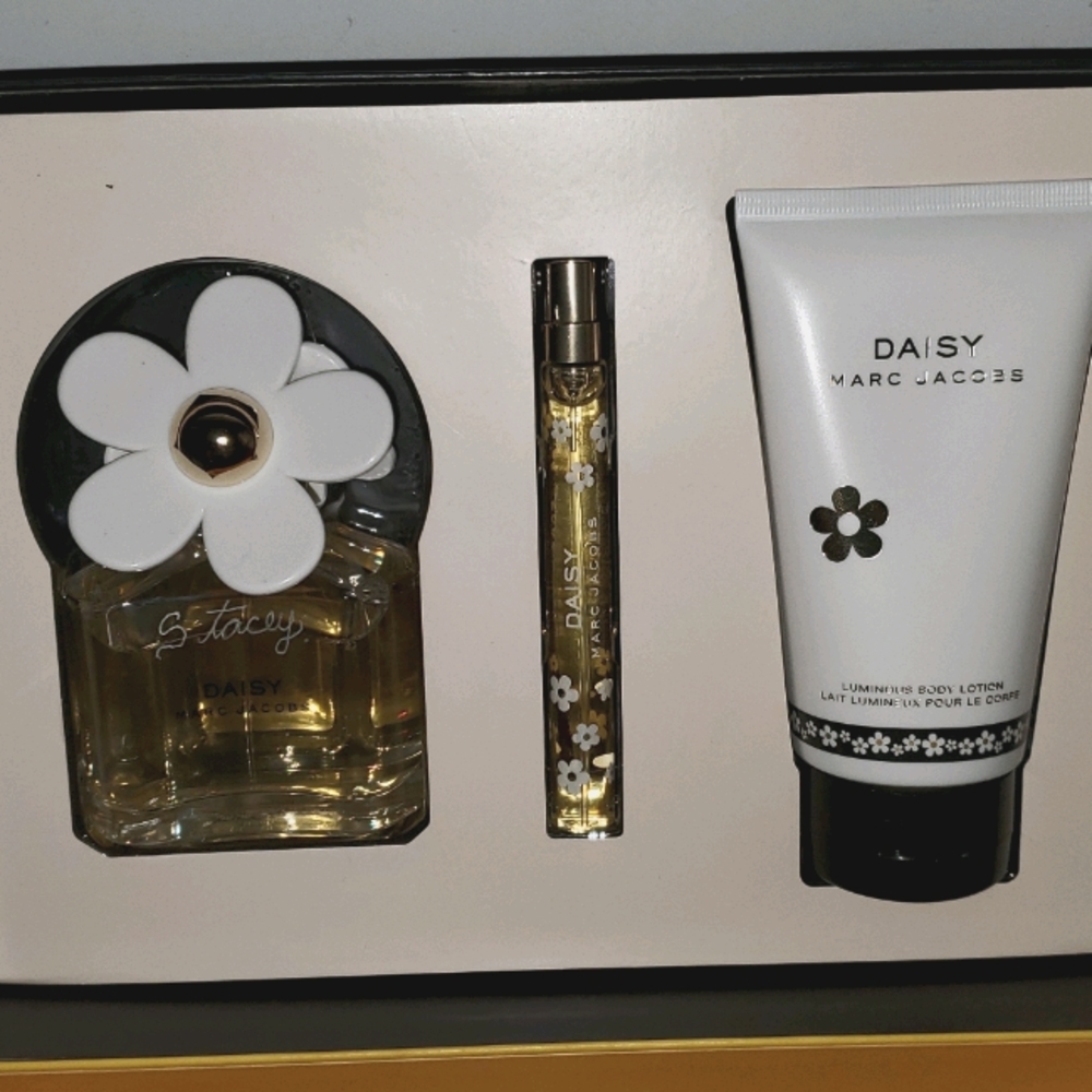 Marc JACOBS Daisy gift set